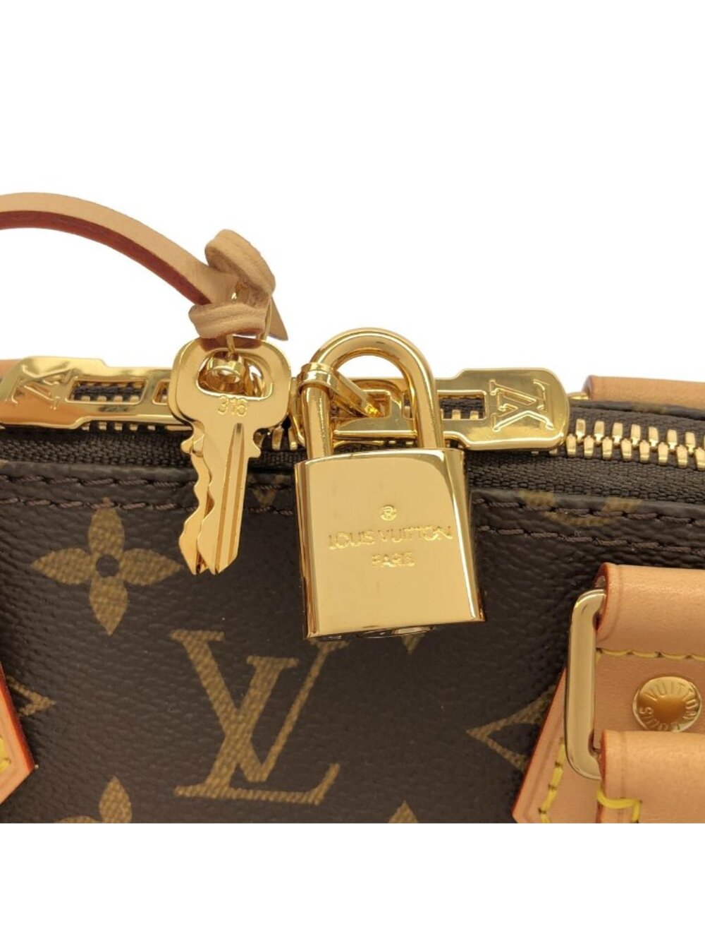 Louis Vuitton Monogram Alma BB Bag - Picture 3 of 7